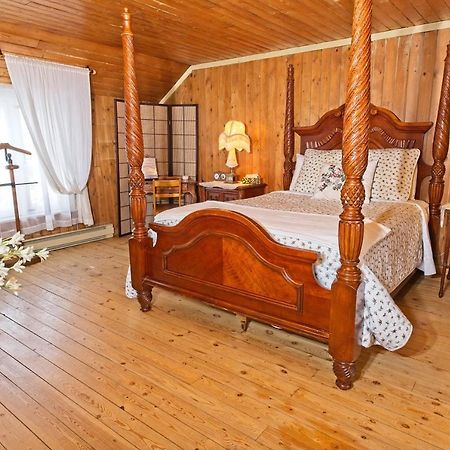 Auberge Sur La Cote Ла-Мальбе Экстерьер фото