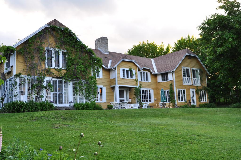 Auberge Sur La Cote Ла-Мальбе Экстерьер фото
