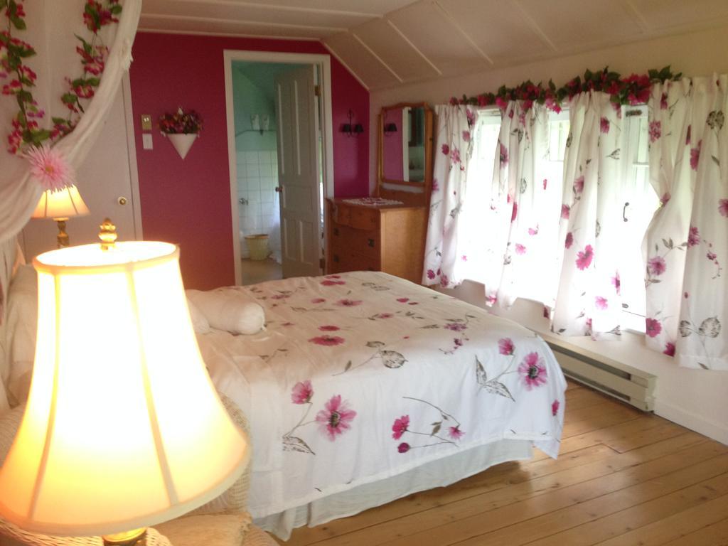 Auberge Sur La Cote Ла-Мальбе Экстерьер фото
