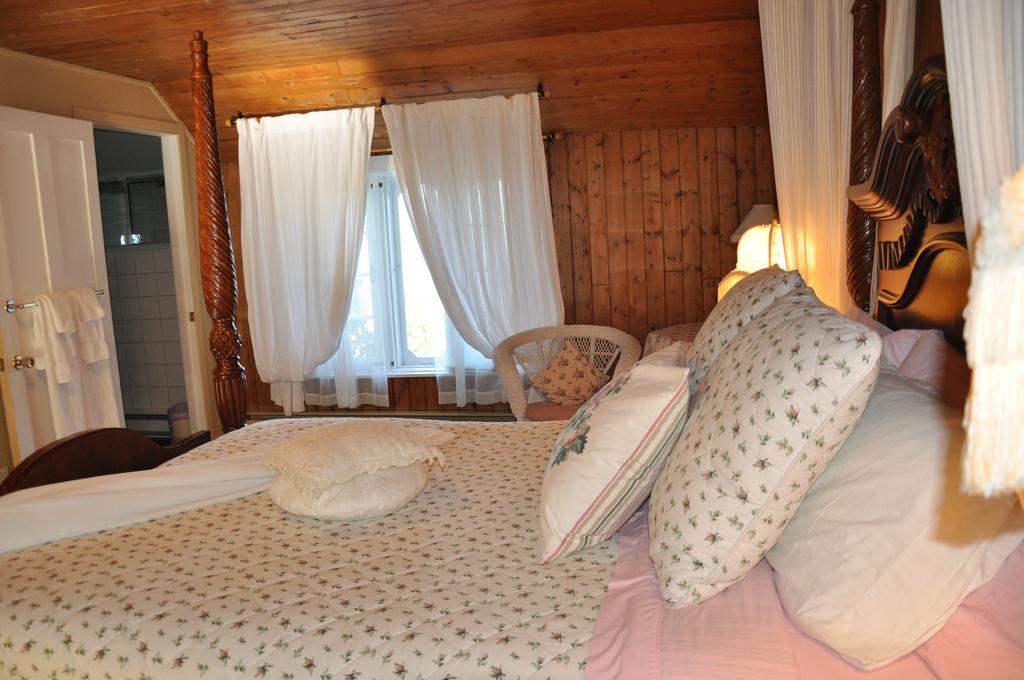 Auberge Sur La Cote Ла-Мальбе Экстерьер фото